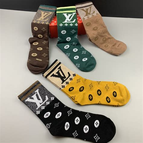 louis vuitton socks cheap|real louis vuitton socks.